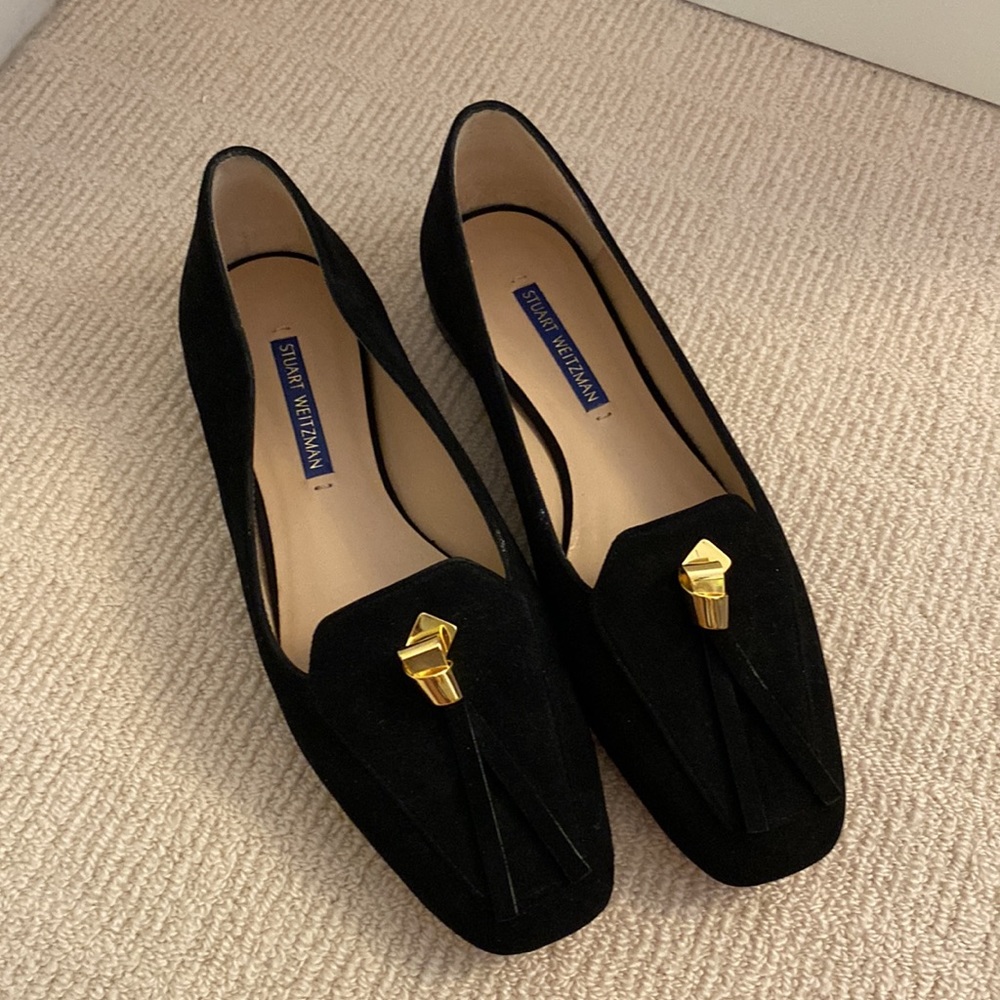 Never worn - suart weitzman flats